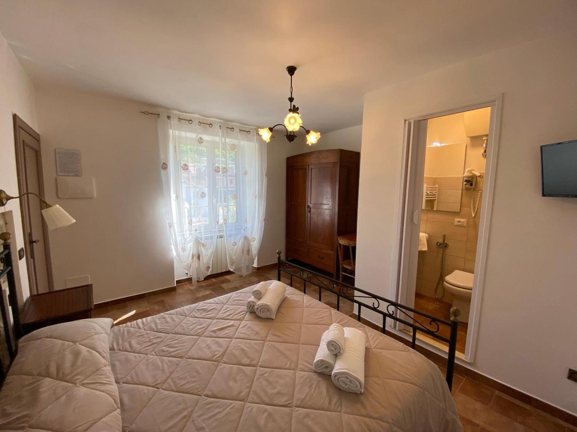 La Casa Di Nonna Tella Bed & Breakfast Lenola Luaran gambar