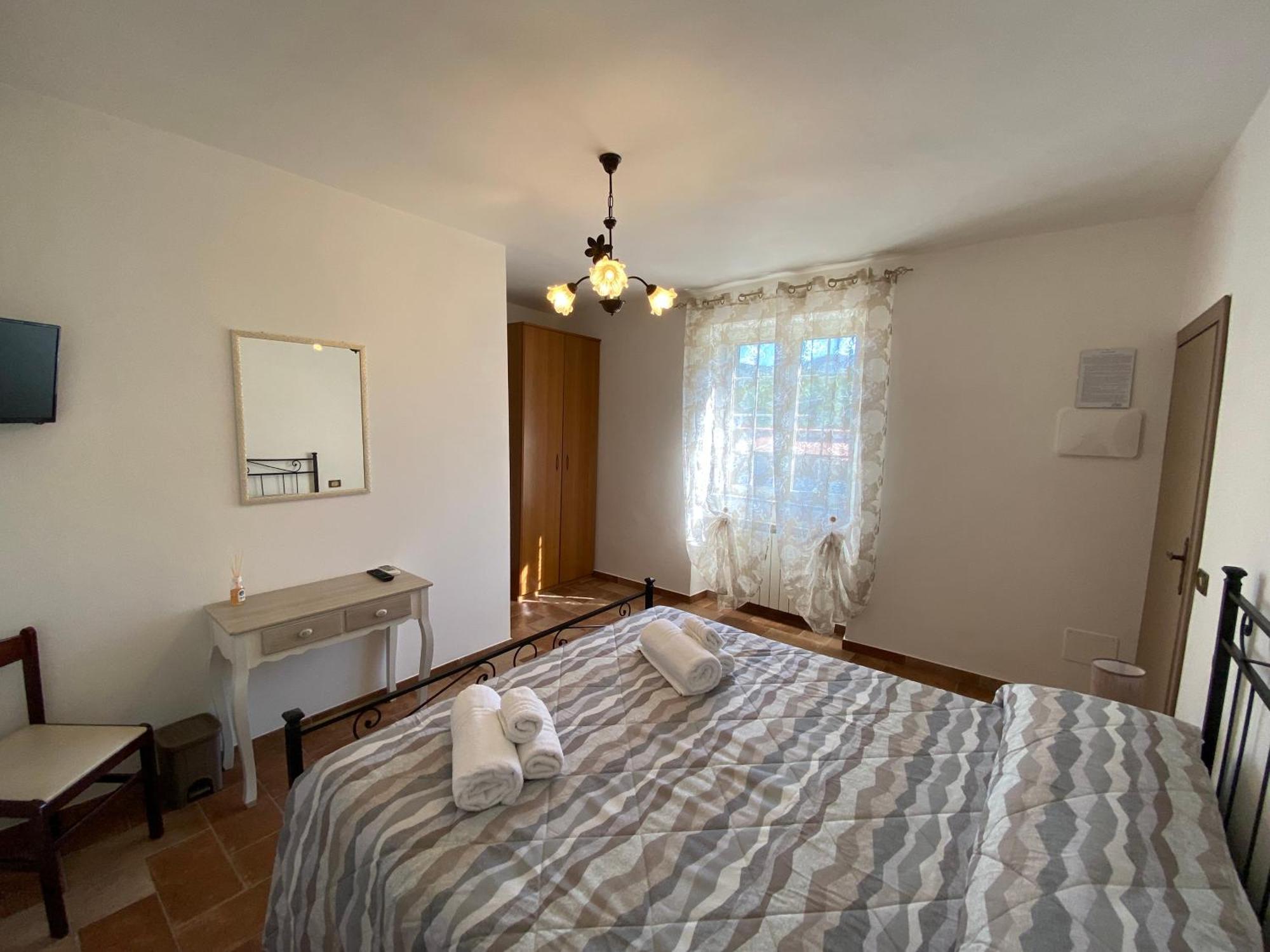 La Casa Di Nonna Tella Bed & Breakfast Lenola Luaran gambar